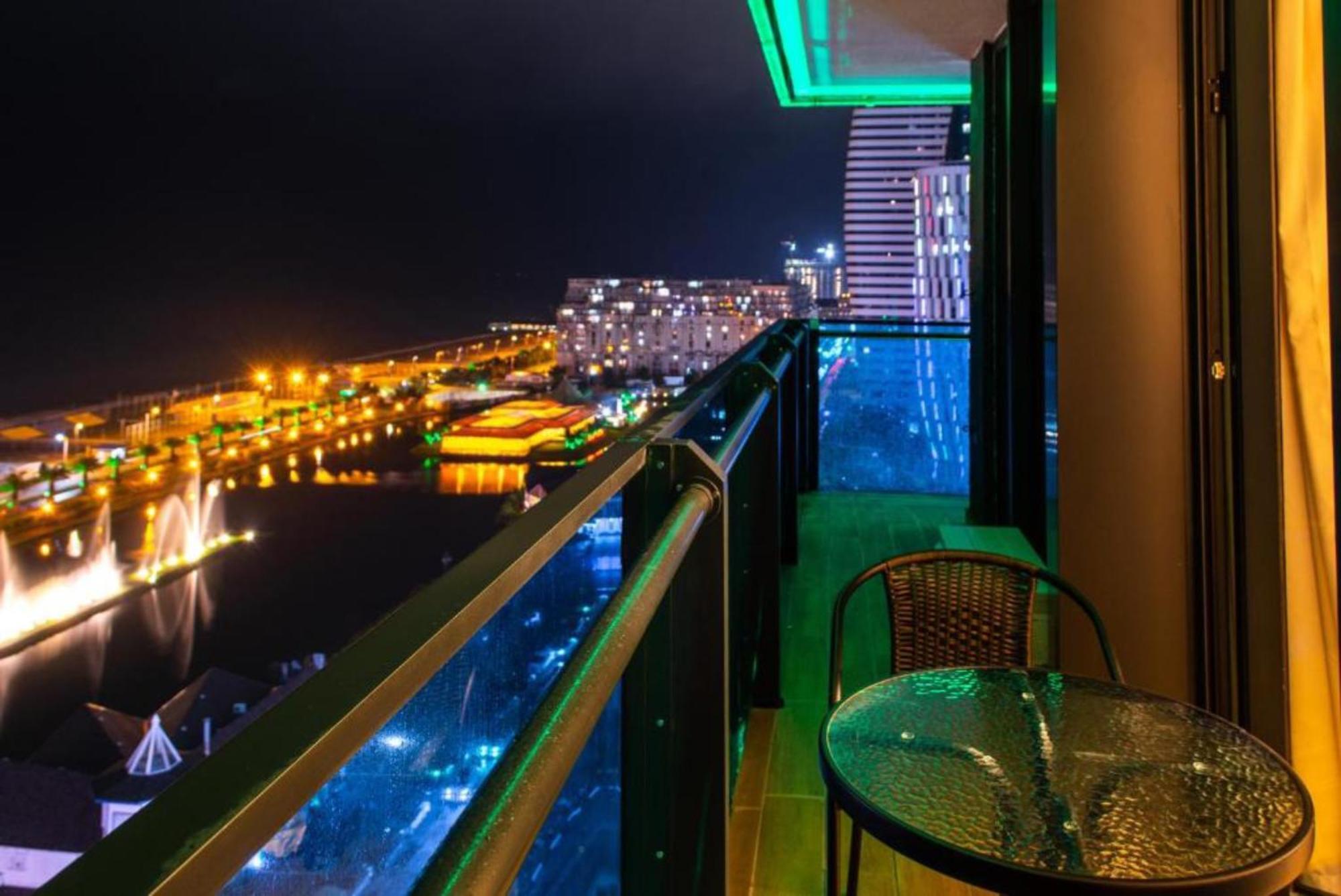 Orbi City Panorama Vip Apartman Batumi Kültér fotó