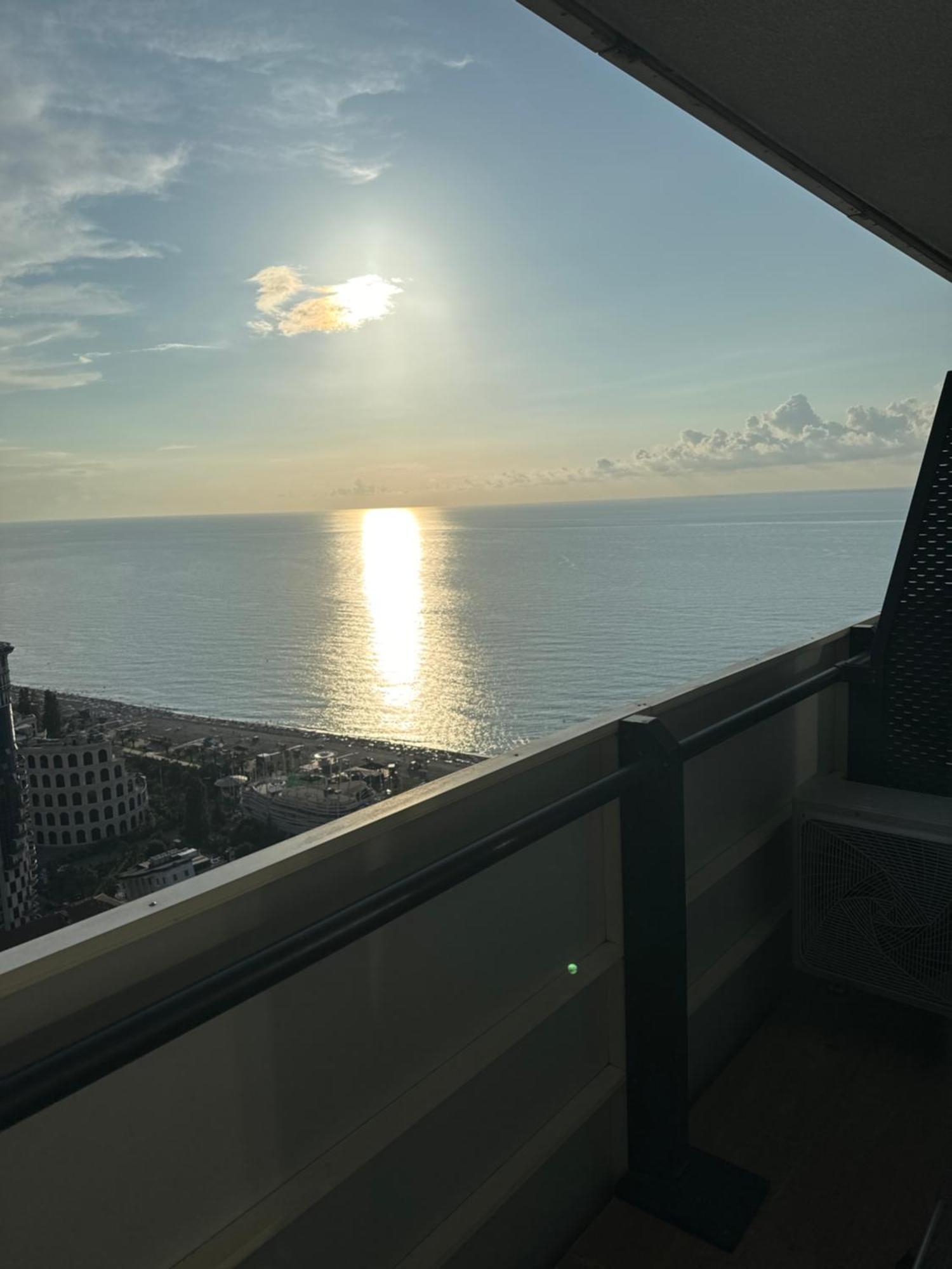 Orbi City Panorama Vip Apartman Batumi Kültér fotó